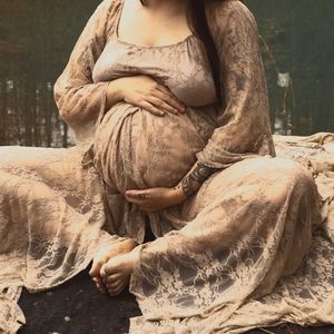 Maternity photo shoot gown